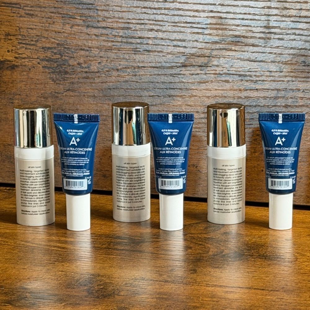 Sunday Riley Good Genes and A+ Duo - Silver and Blue - Picture 3 of 14